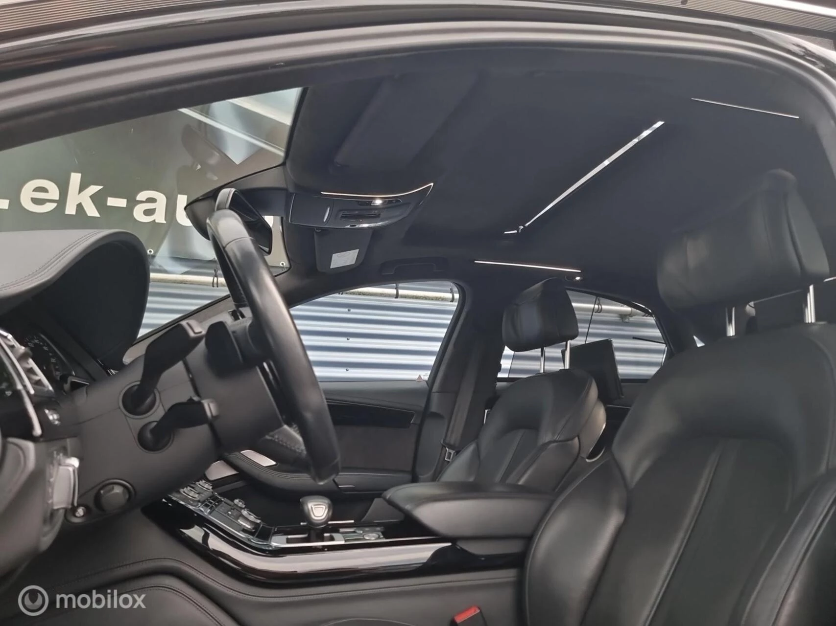 Hoofdafbeelding Audi A8
