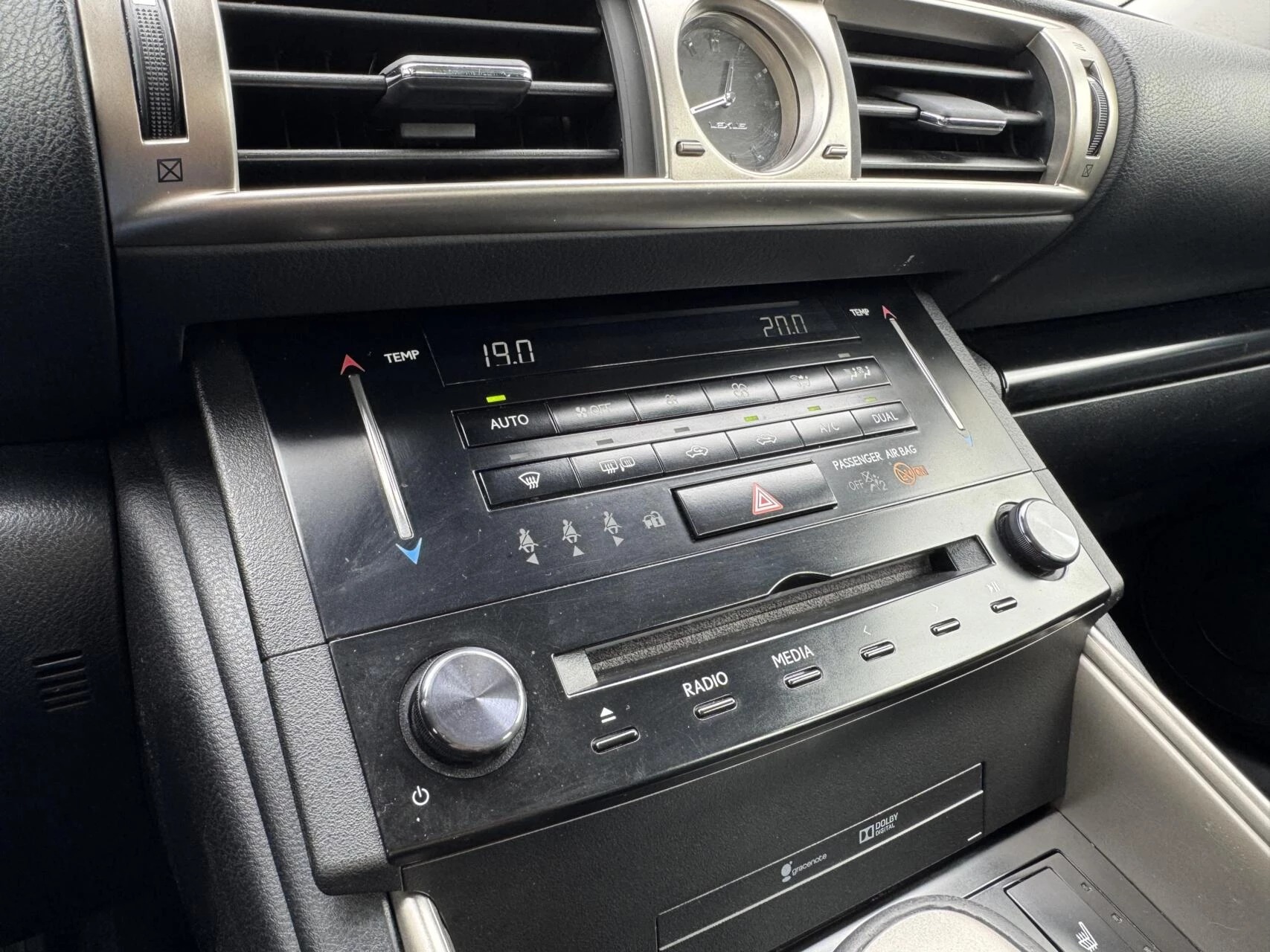 Hoofdafbeelding Lexus IS