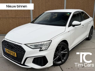 Audi A3 Limousine 30 TFSI S edition Automaat | Stoelverwarming | Inpakeerhulp | Cruise & climate control | Elektrisch inklapbare spiegels | Digitale cockpit | LED verlichting | DAB ontvangst | Parkeersensoren voor en achter