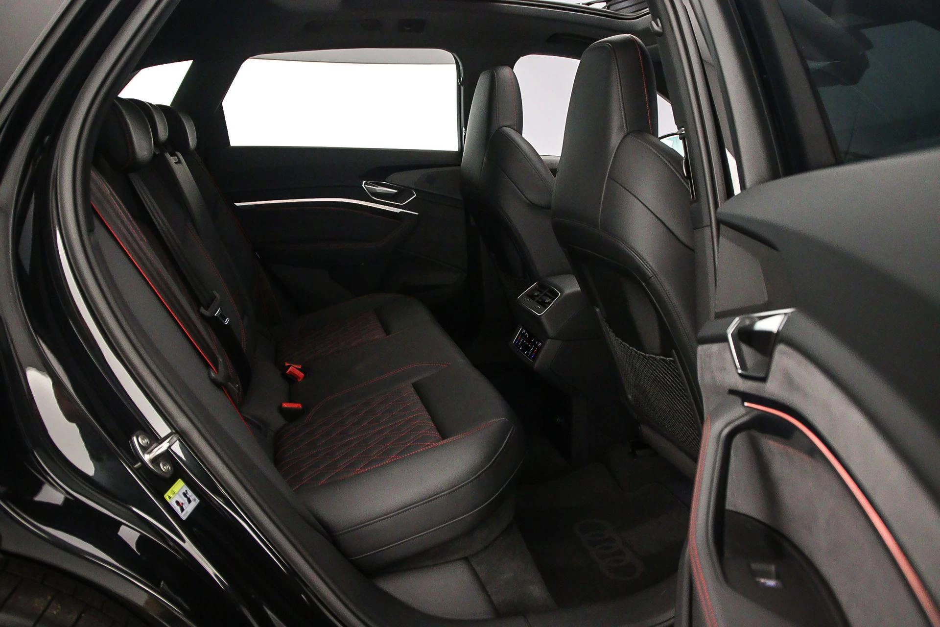 Hoofdafbeelding Audi Q8 e-tron
