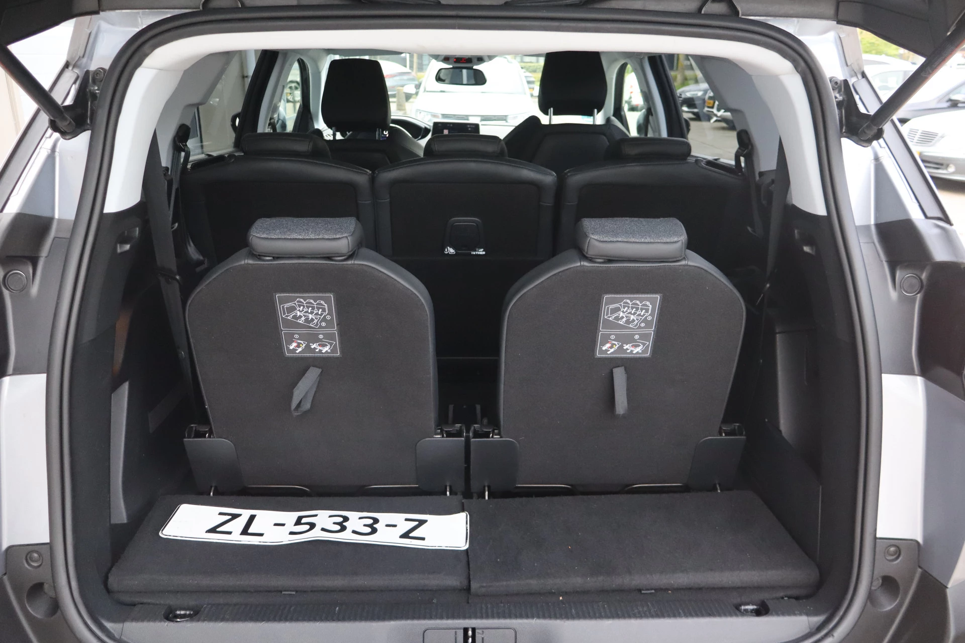 Hoofdafbeelding Peugeot 5008