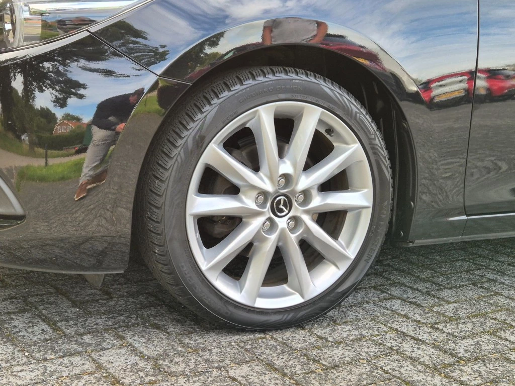 Hoofdafbeelding Mazda 3