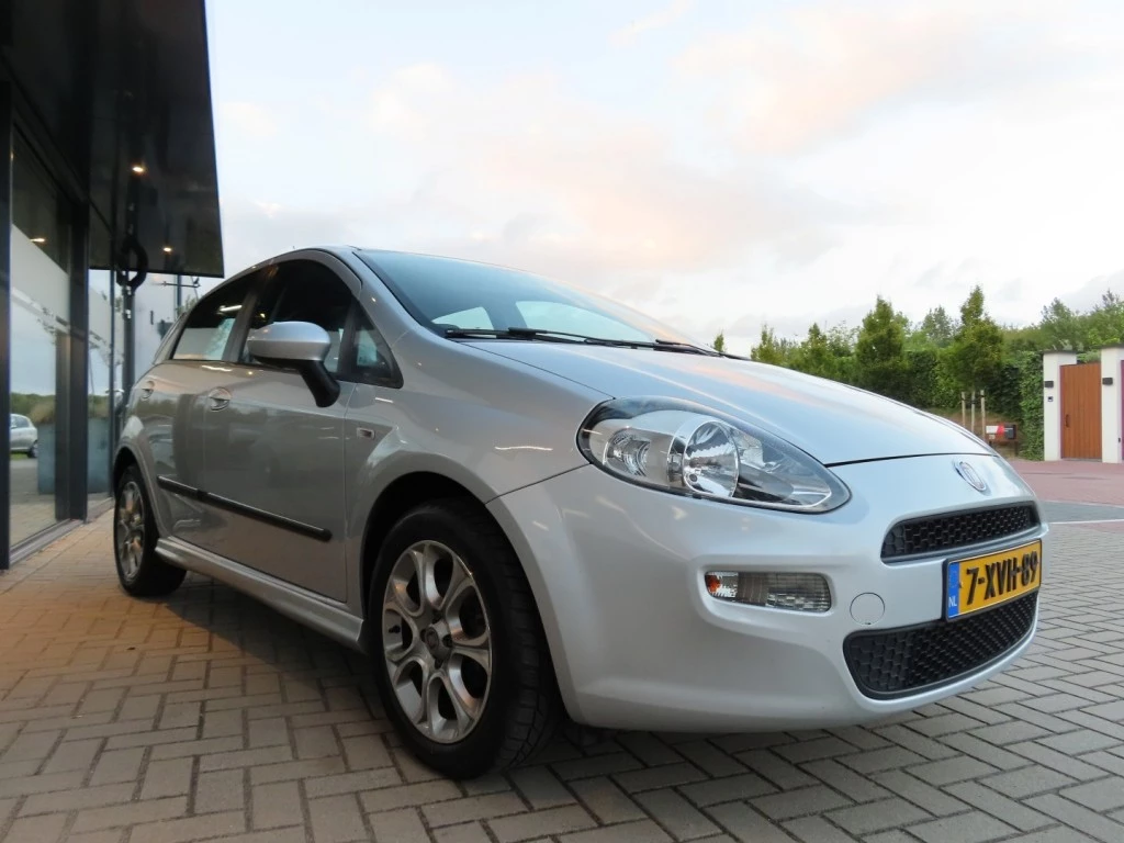 Hoofdafbeelding Fiat Punto