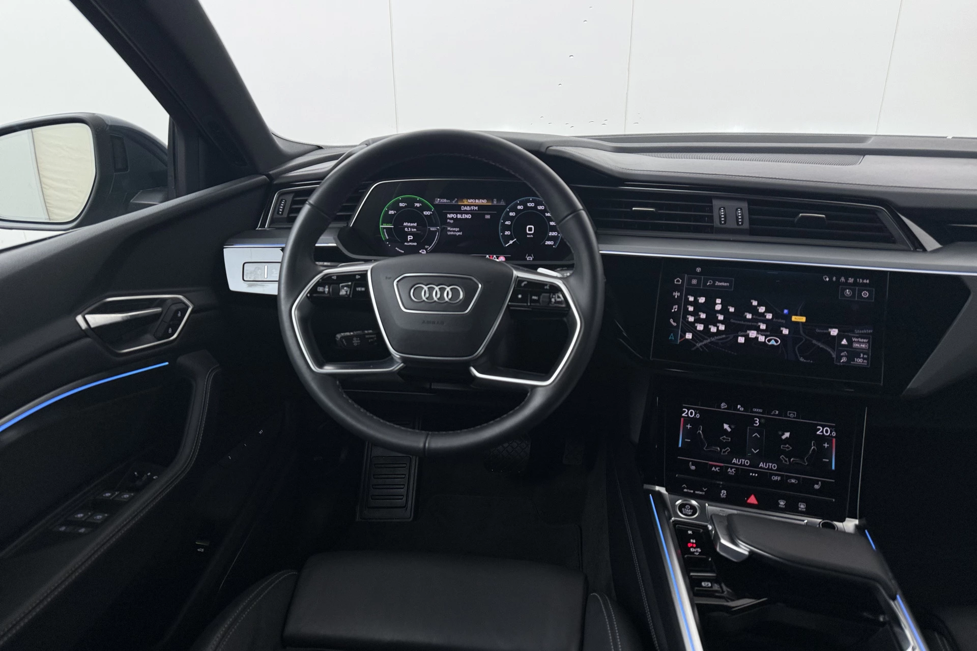 Hoofdafbeelding Audi Q8 e-tron
