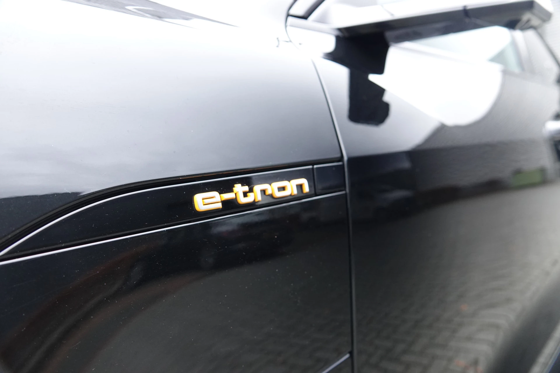 Hoofdafbeelding Audi e-tron