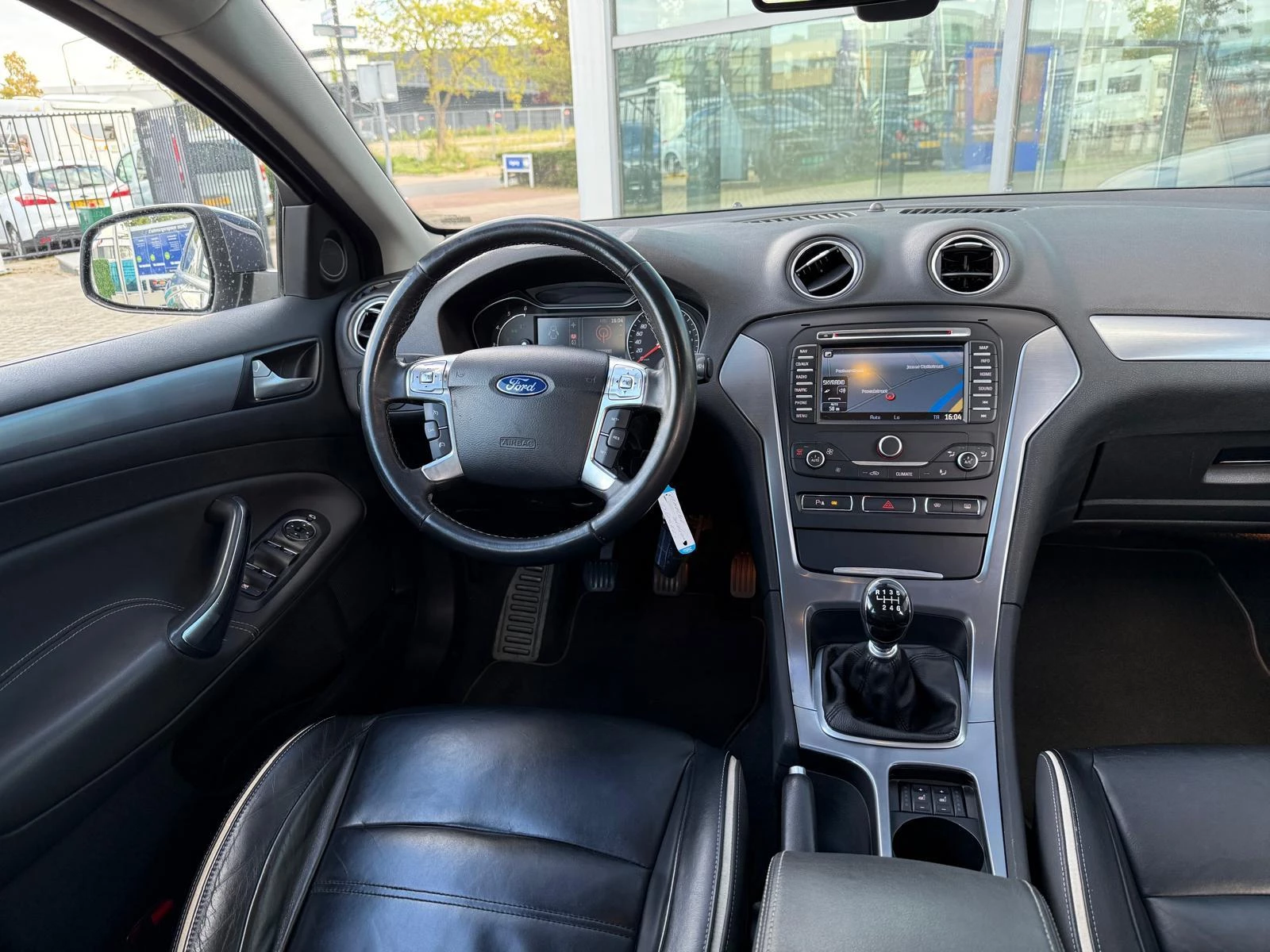 Hoofdafbeelding Ford Mondeo