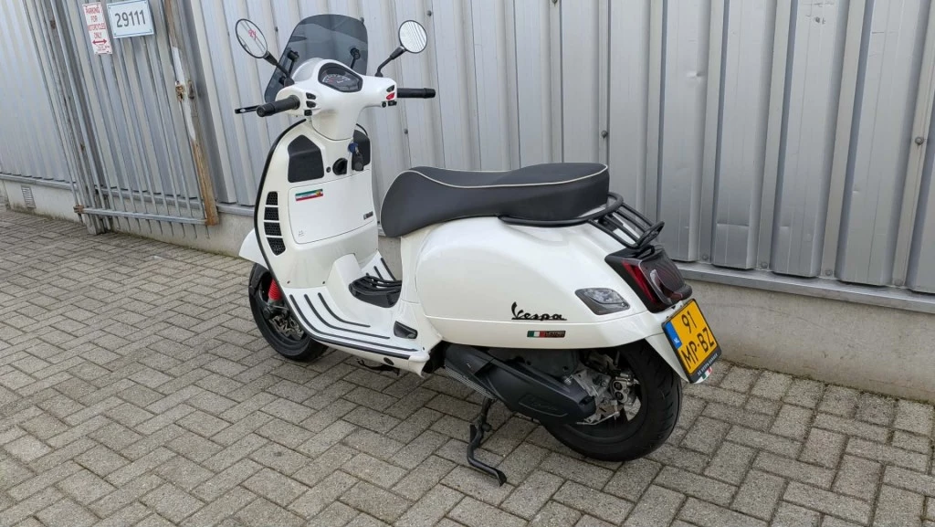 Hoofdafbeelding Vespa GTS