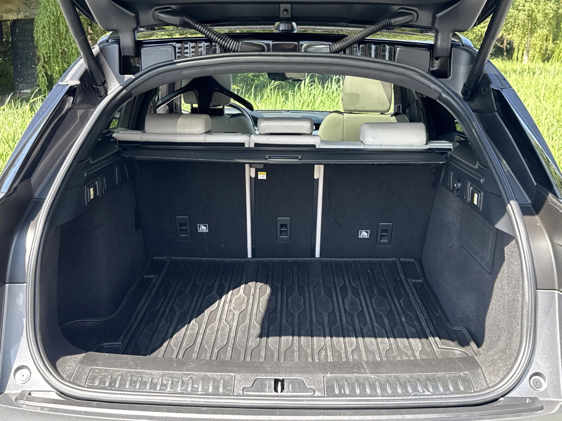 Hoofdafbeelding Land Rover Range Rover Velar
