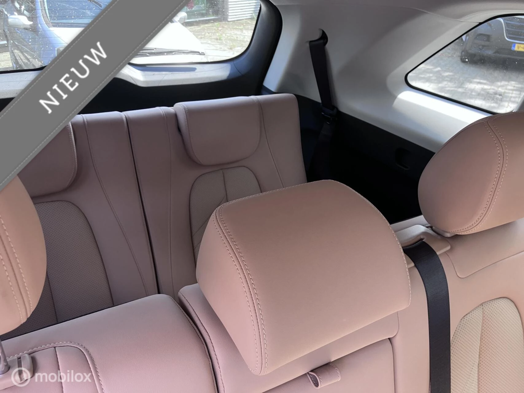 Hoofdafbeelding DFSK E5 PHEV