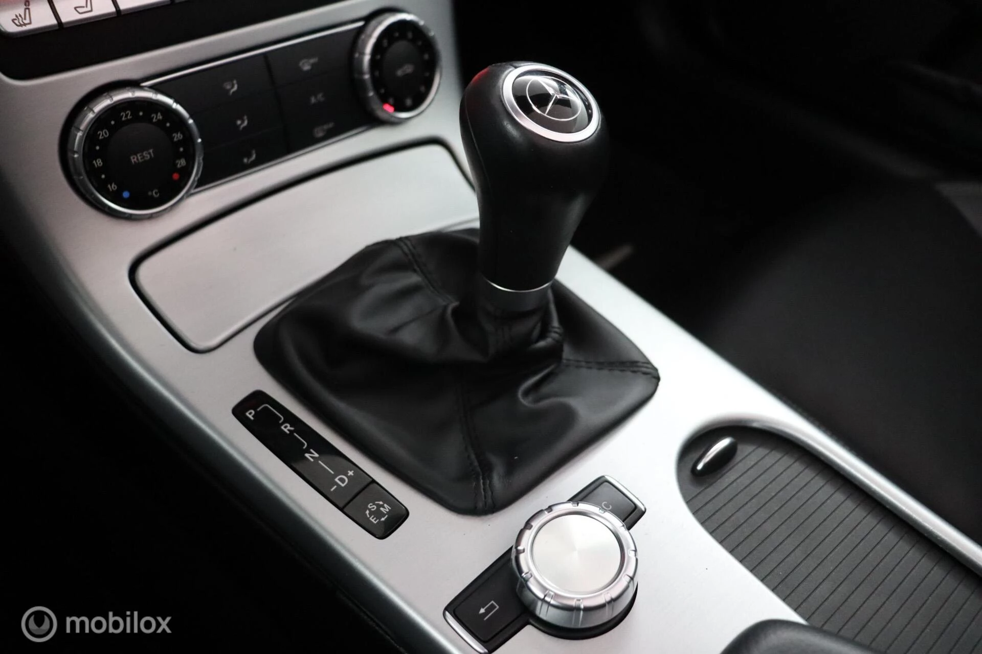 Hoofdafbeelding Mercedes-Benz SLK