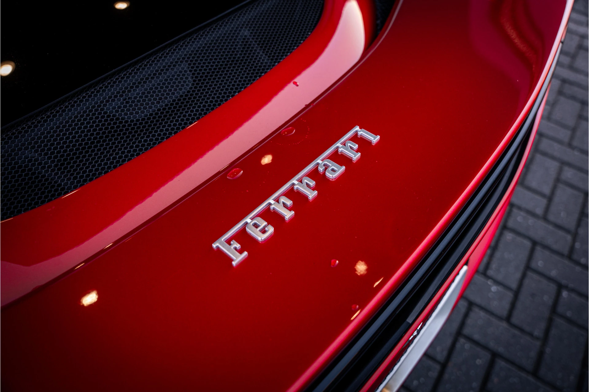 Hoofdafbeelding Ferrari 296