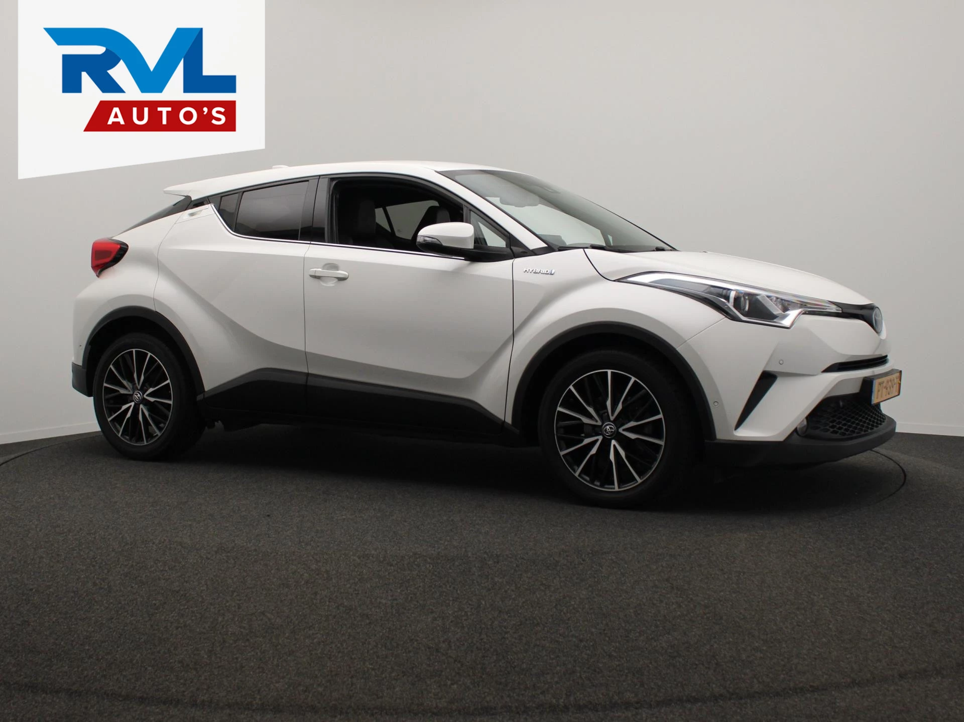Hoofdafbeelding Toyota C-HR