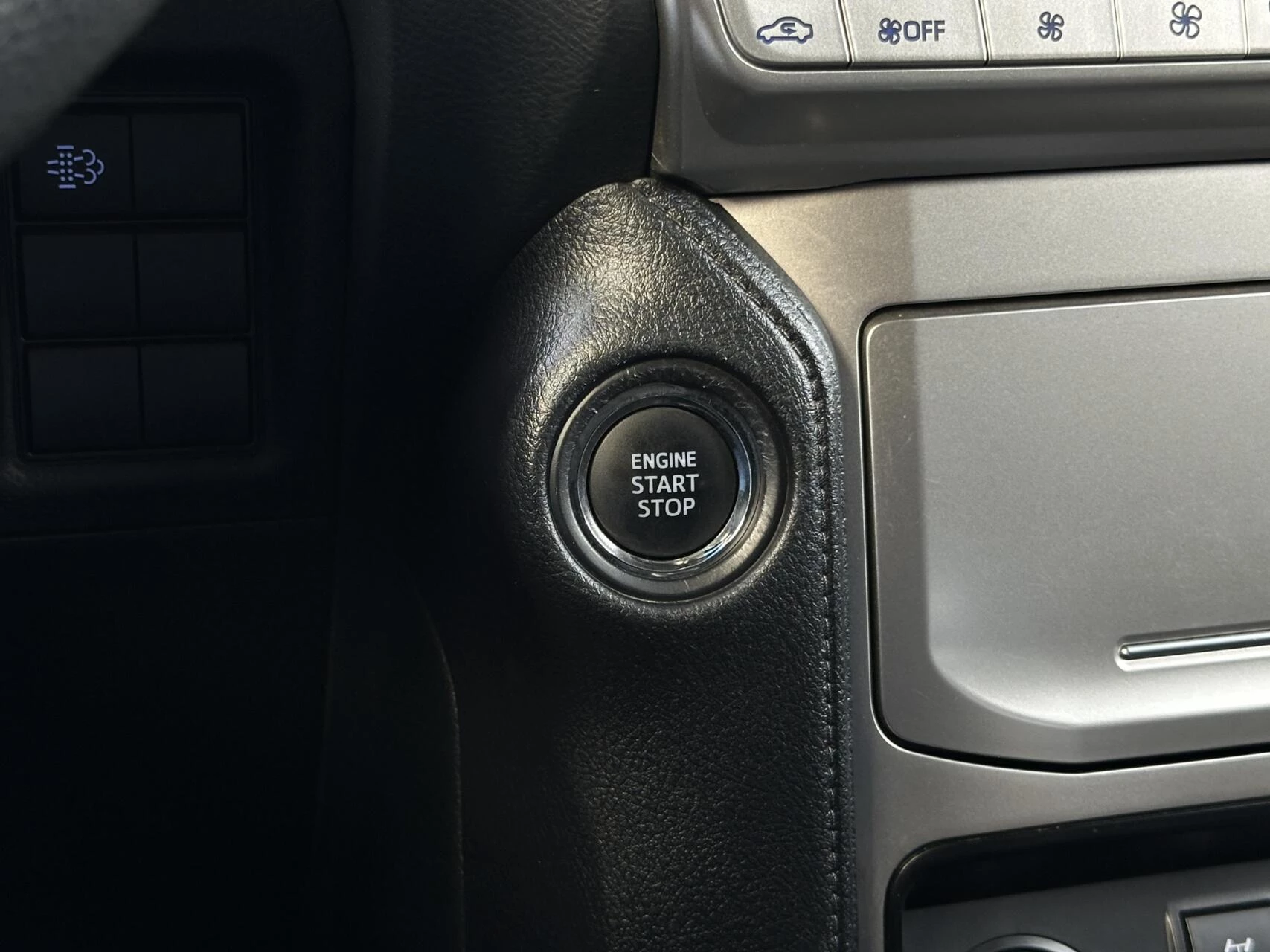 Hoofdafbeelding Toyota Land Cruiser