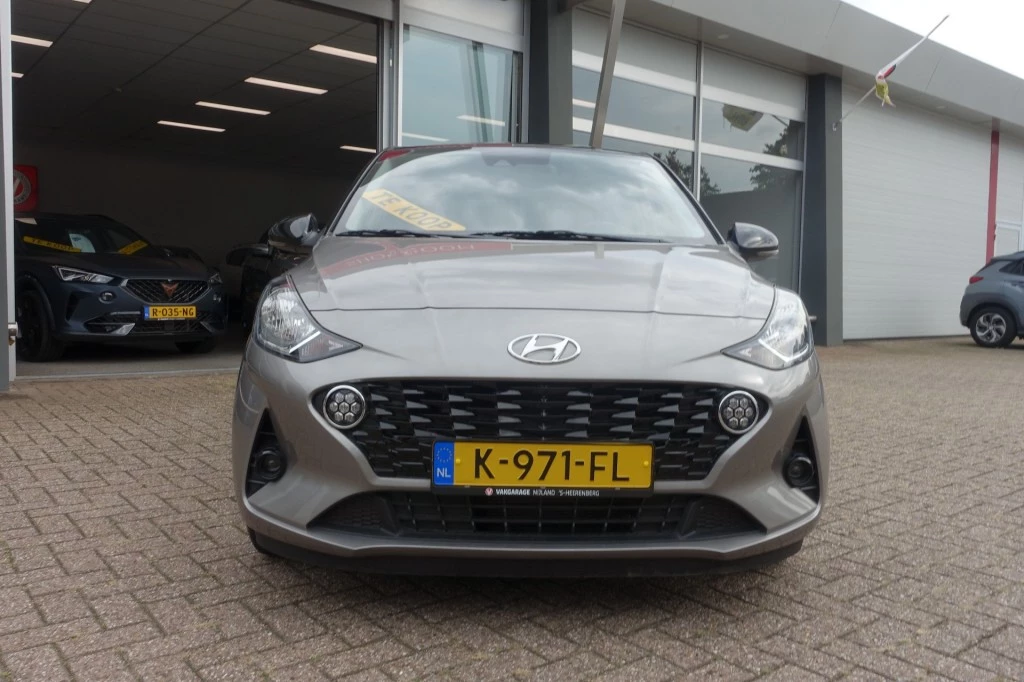 Hoofdafbeelding Hyundai i10
