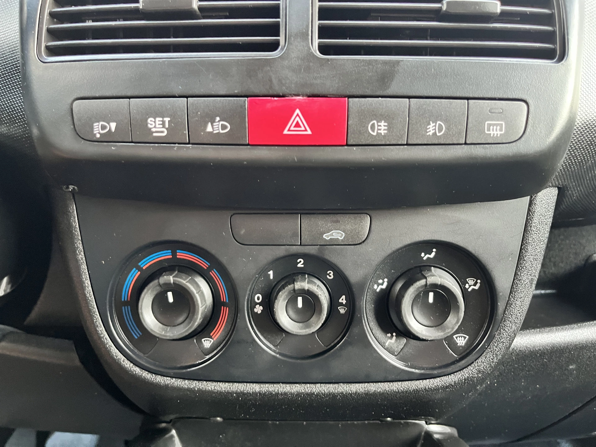 Hoofdafbeelding Opel Combo