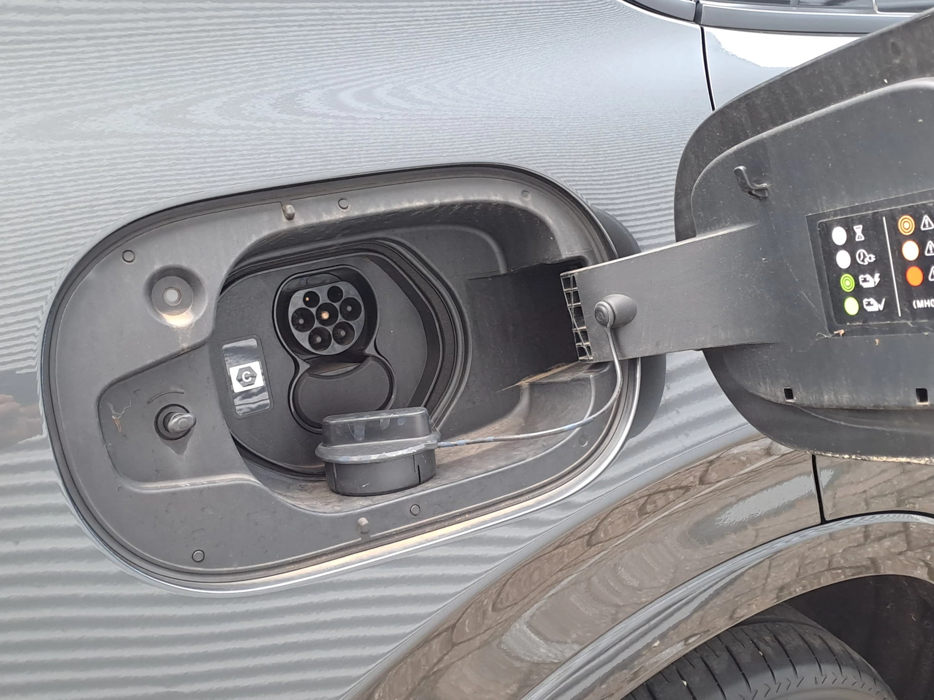 Hoofdafbeelding Mazda CX-60