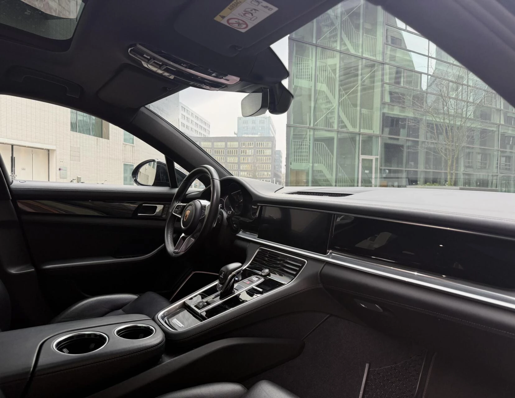 Hoofdafbeelding Porsche Panamera