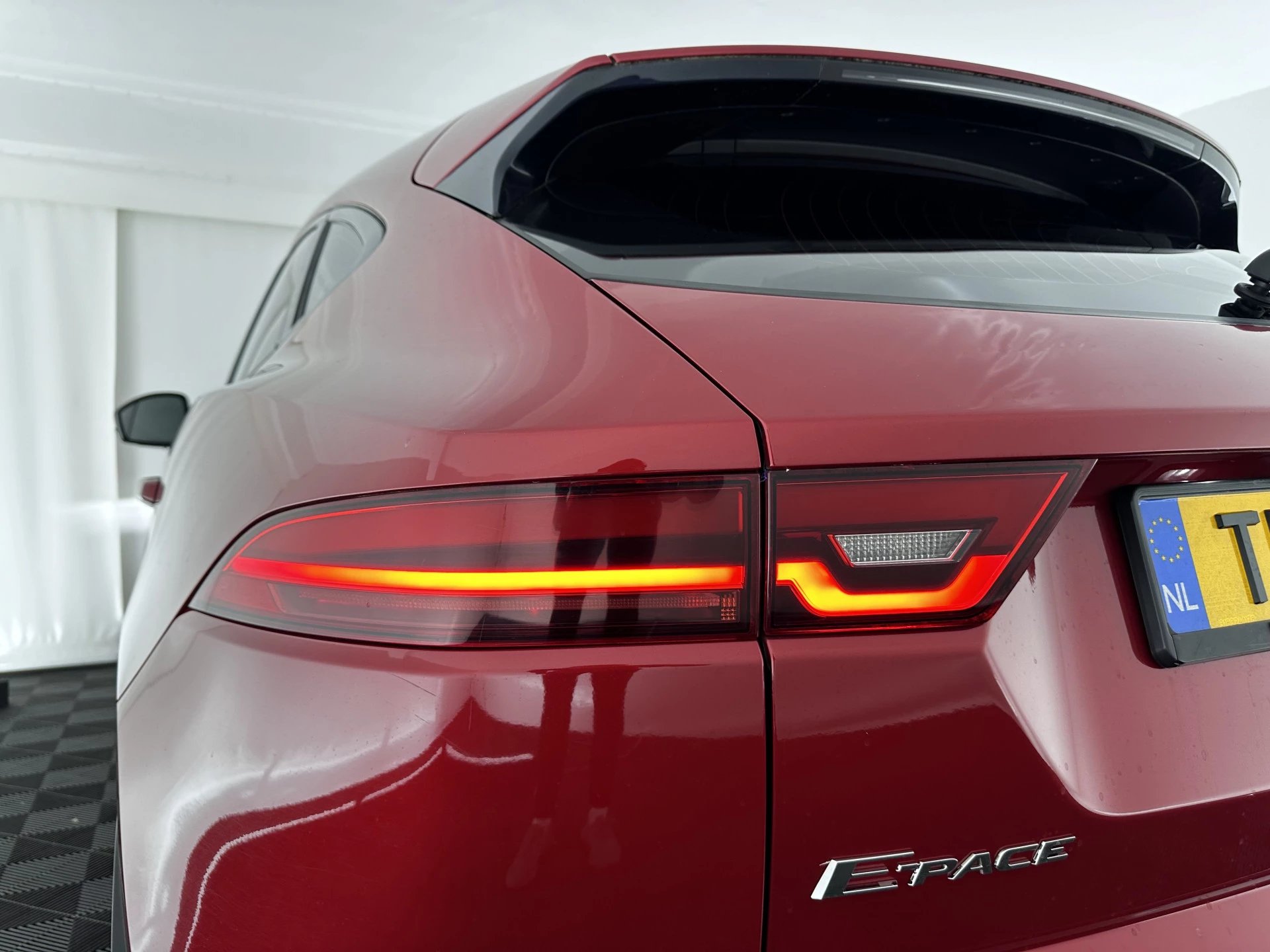 Hoofdafbeelding Jaguar E-PACE