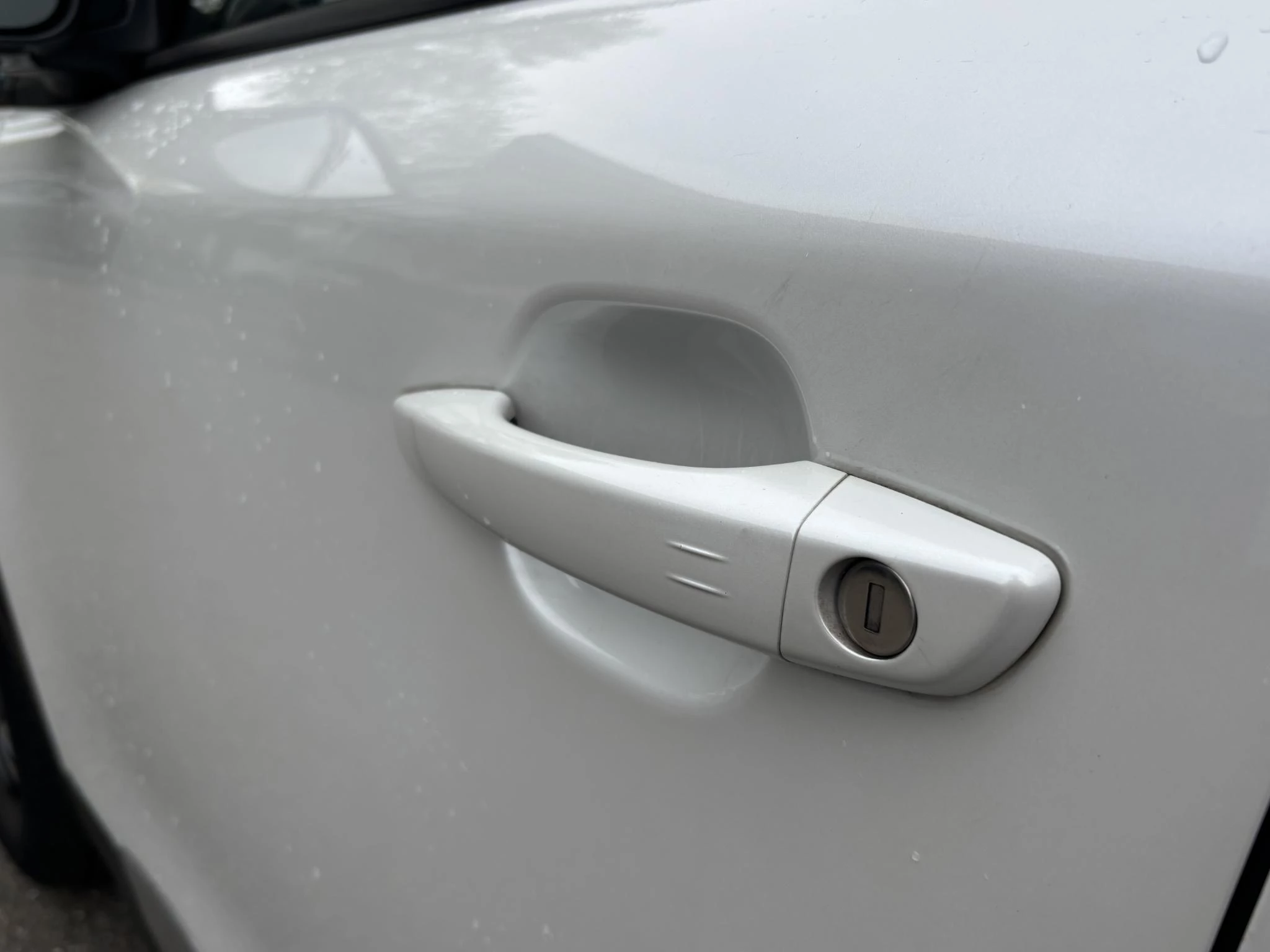 Hoofdafbeelding Peugeot e-2008