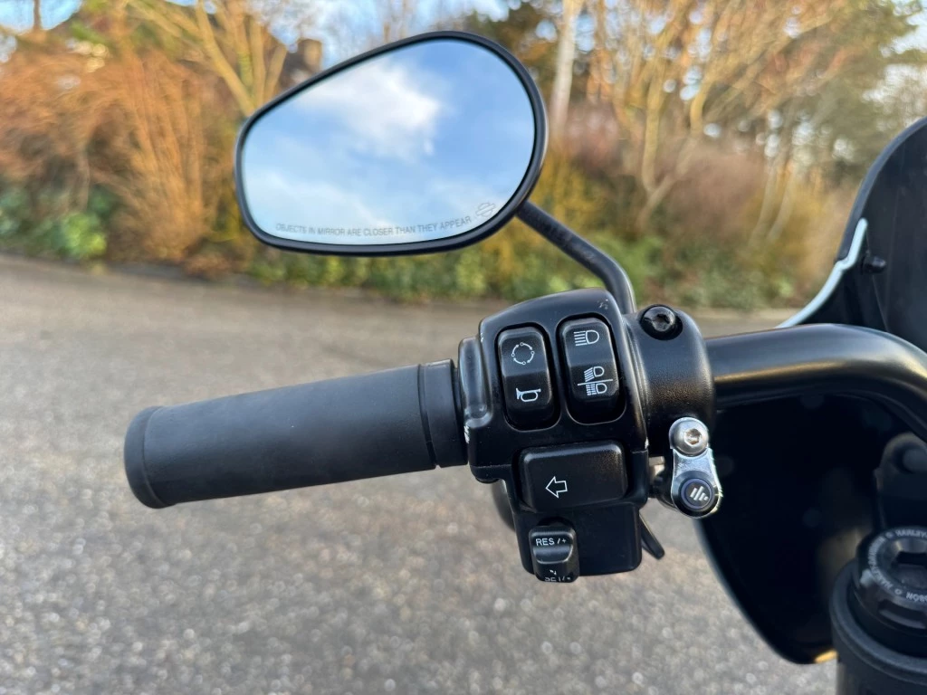 Hoofdafbeelding Harley-Davidson Low Rider