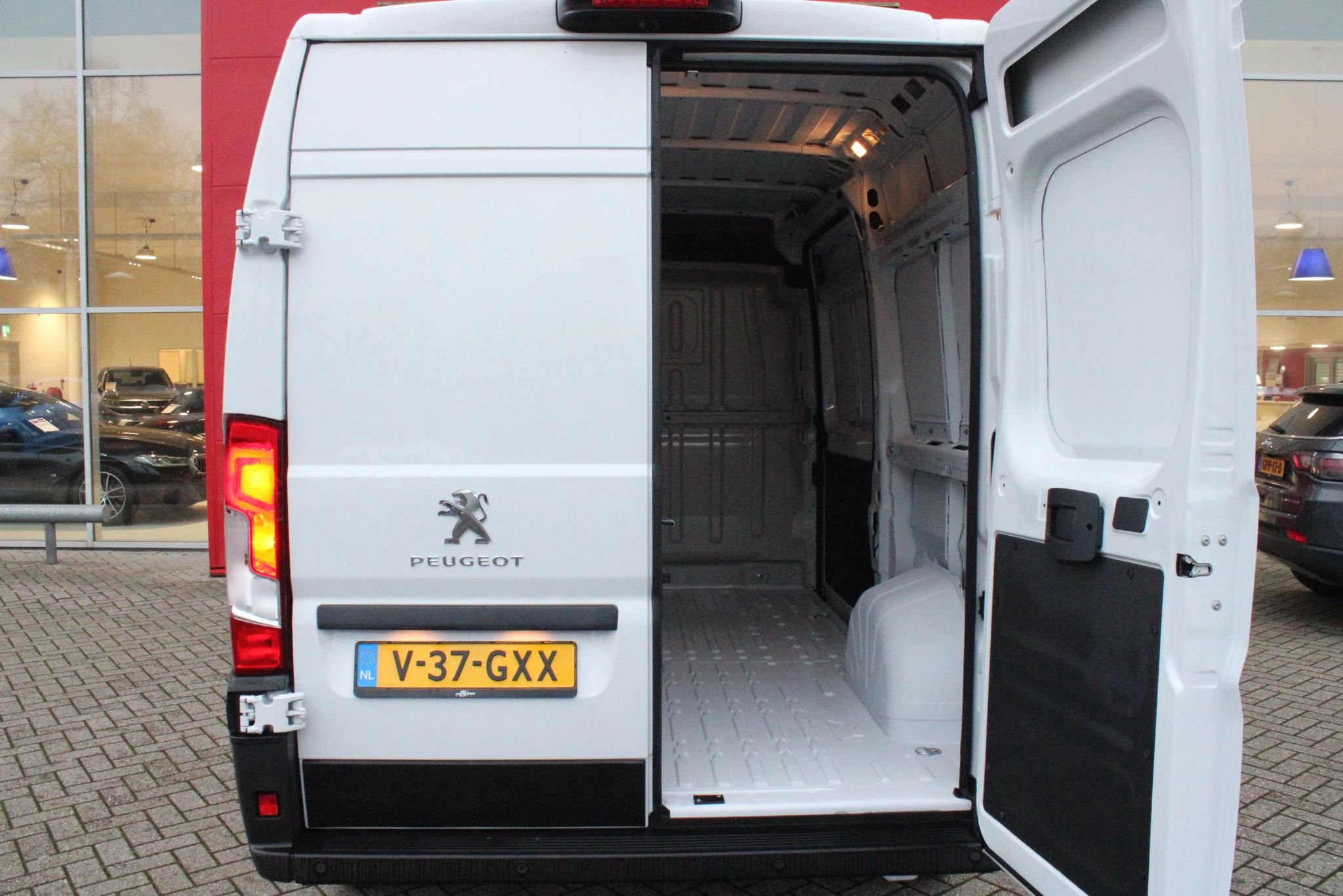Hoofdafbeelding Peugeot Boxer