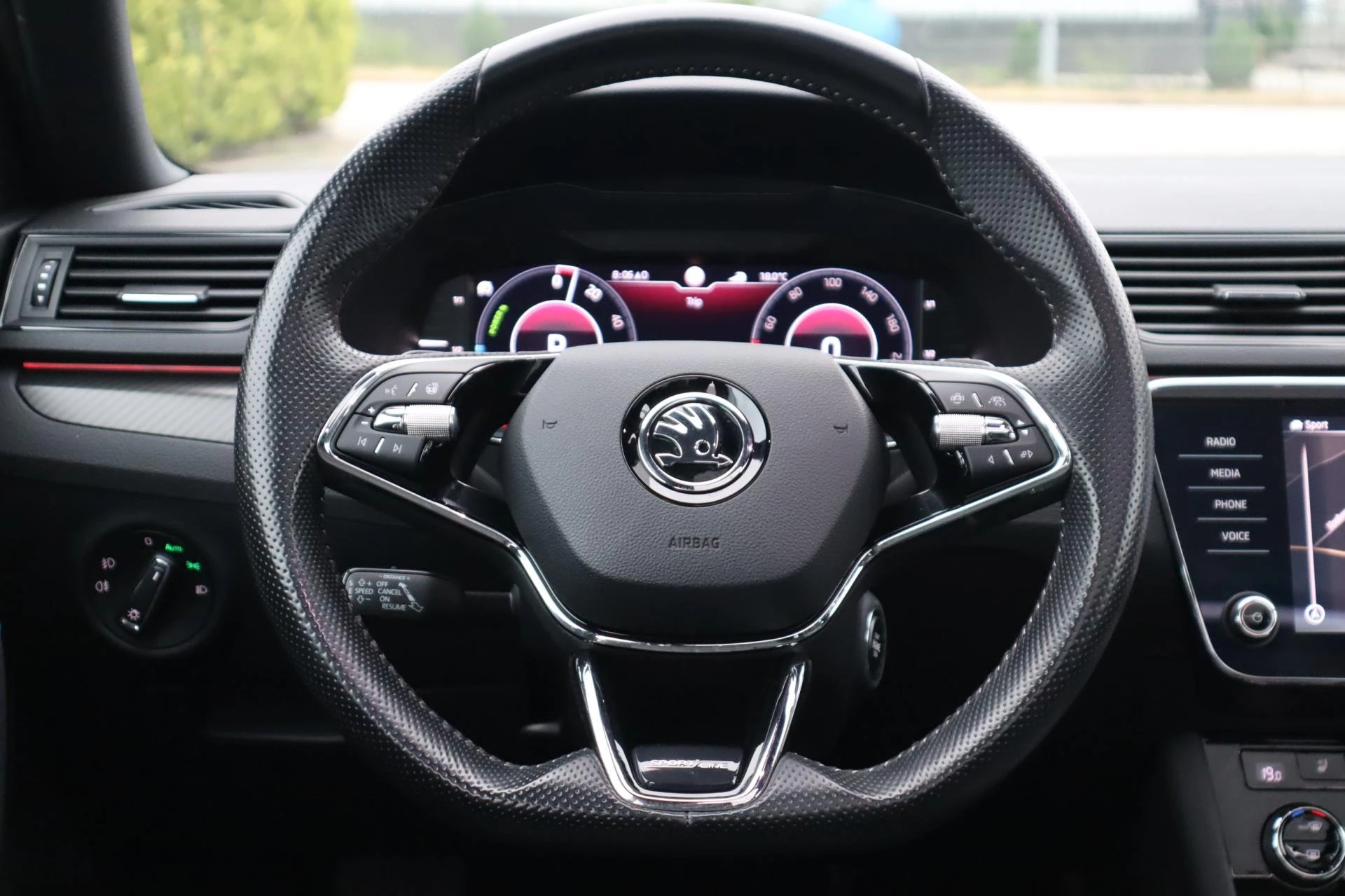 Hoofdafbeelding Škoda Superb