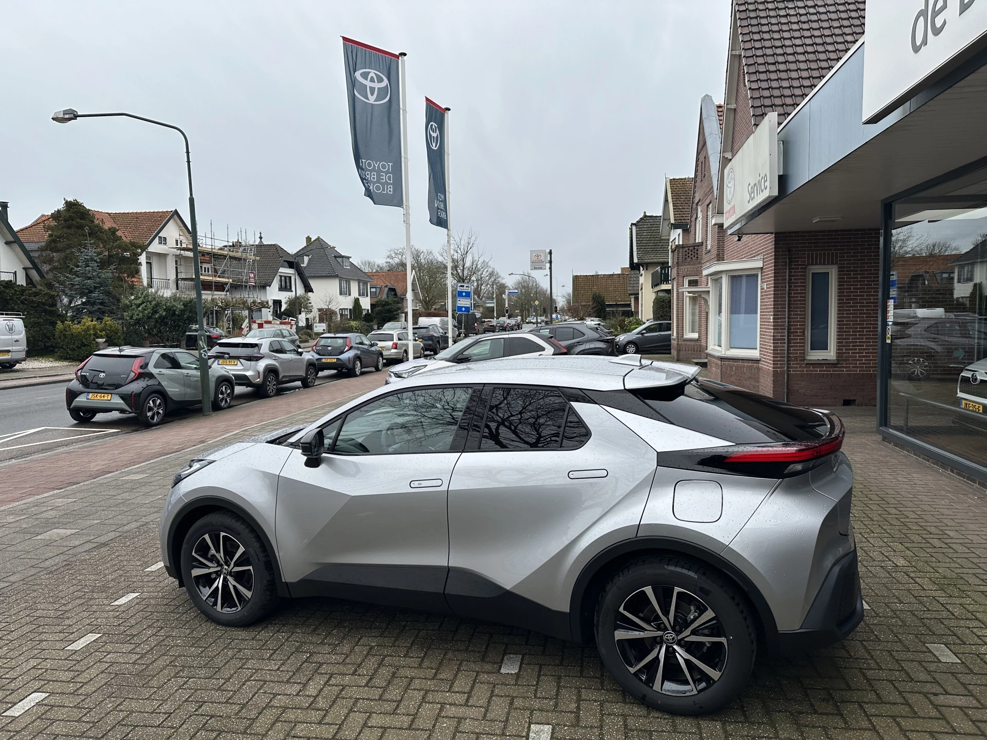 Hoofdafbeelding Toyota C-HR