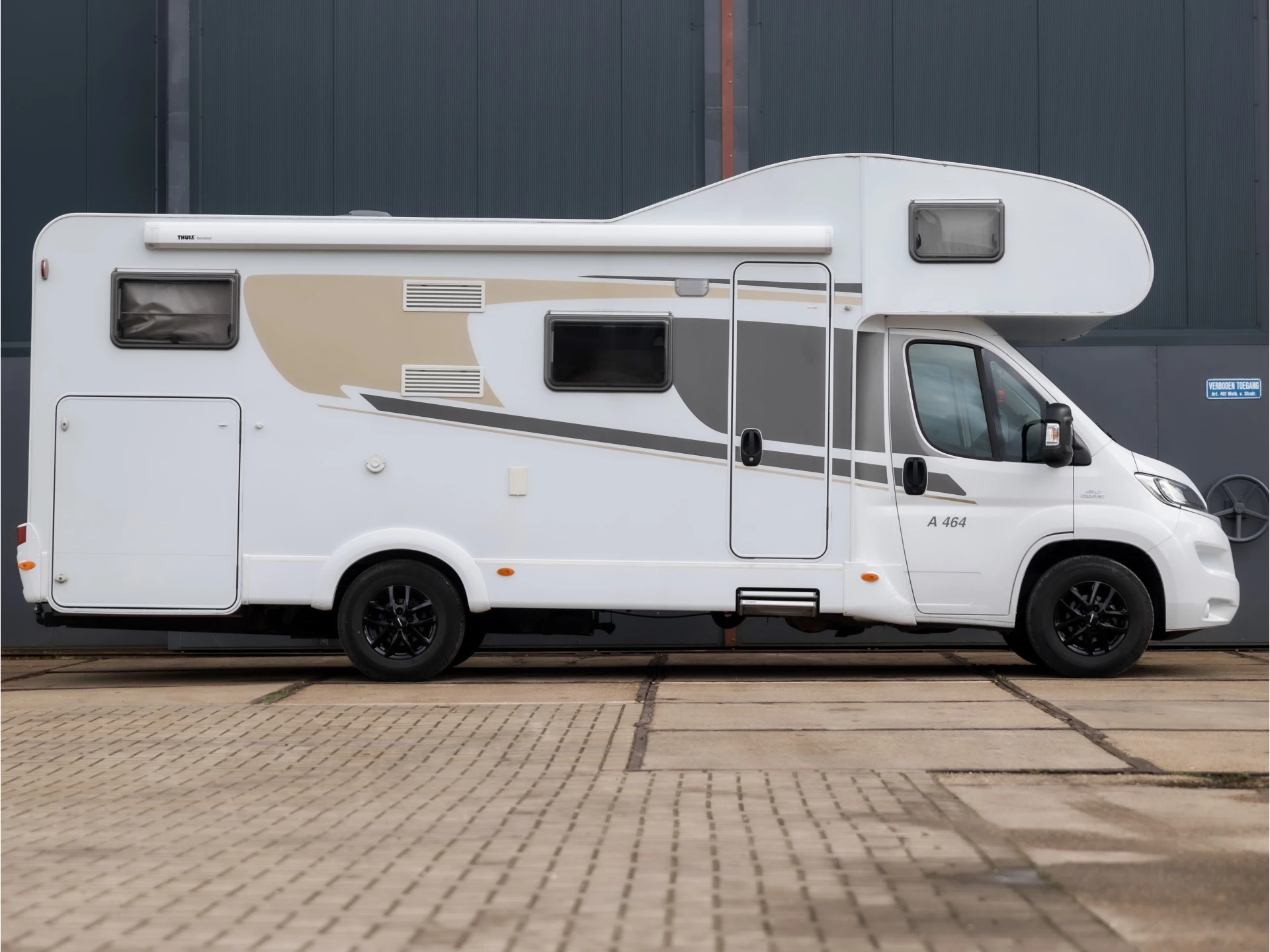 Hoofdafbeelding Carado A 464