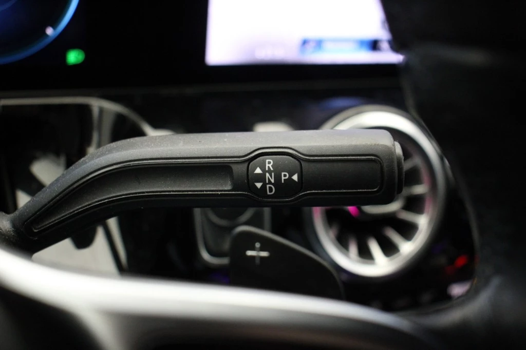 Hoofdafbeelding Mercedes-Benz EQA