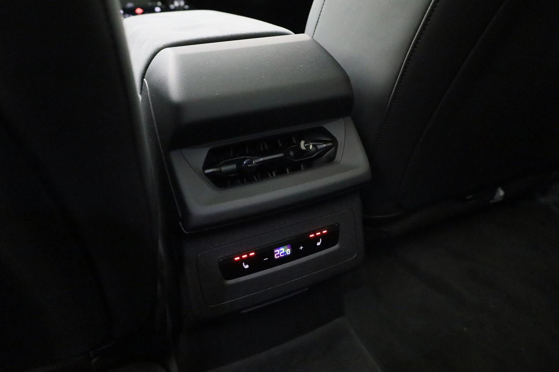 Hoofdafbeelding Audi A6 Avant e-tron