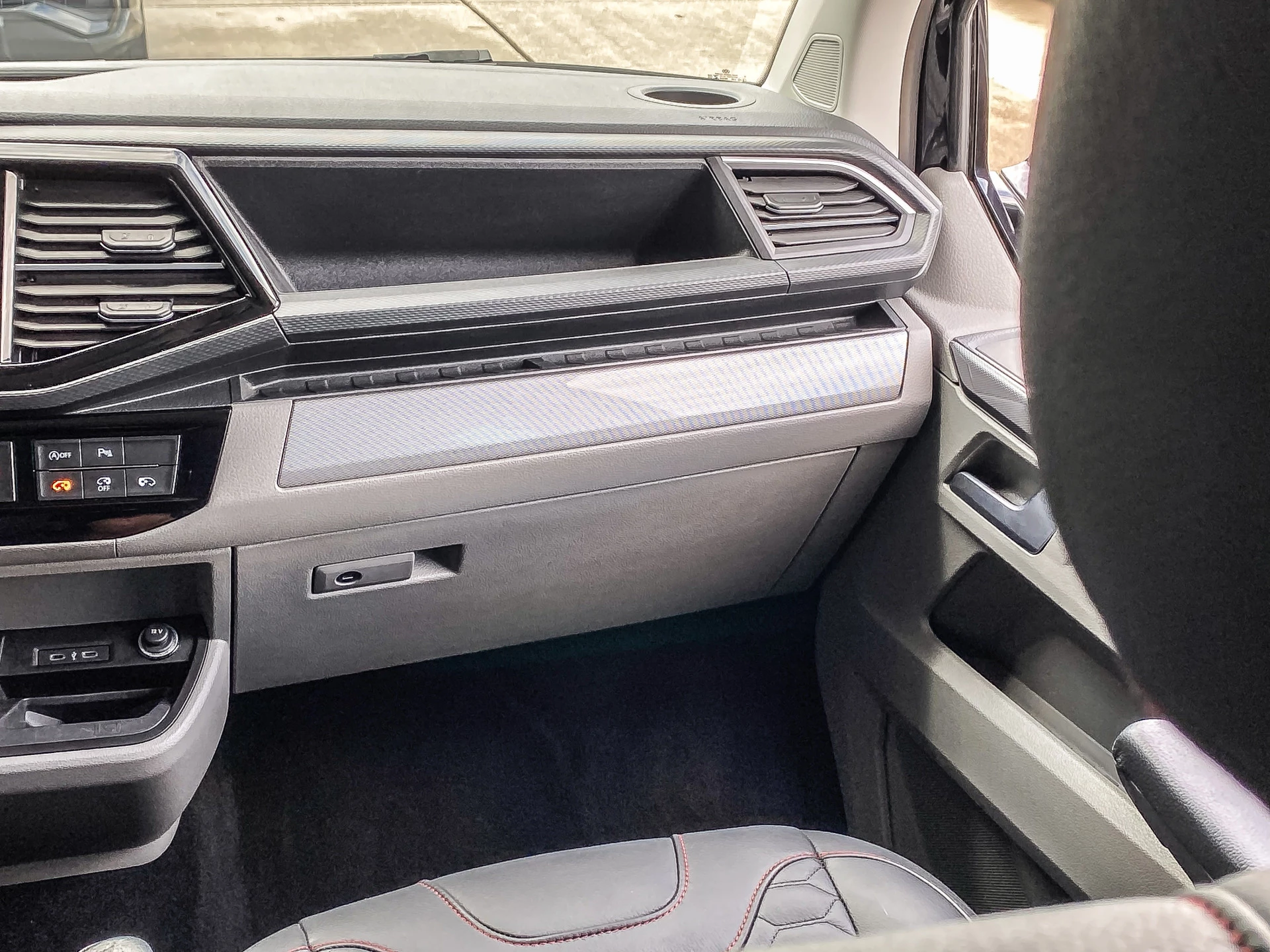 Hoofdafbeelding Volkswagen Caravelle