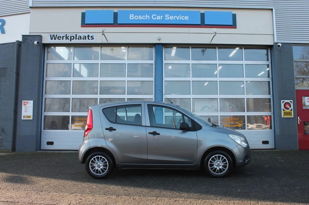 Hoofdafbeelding Opel Agila