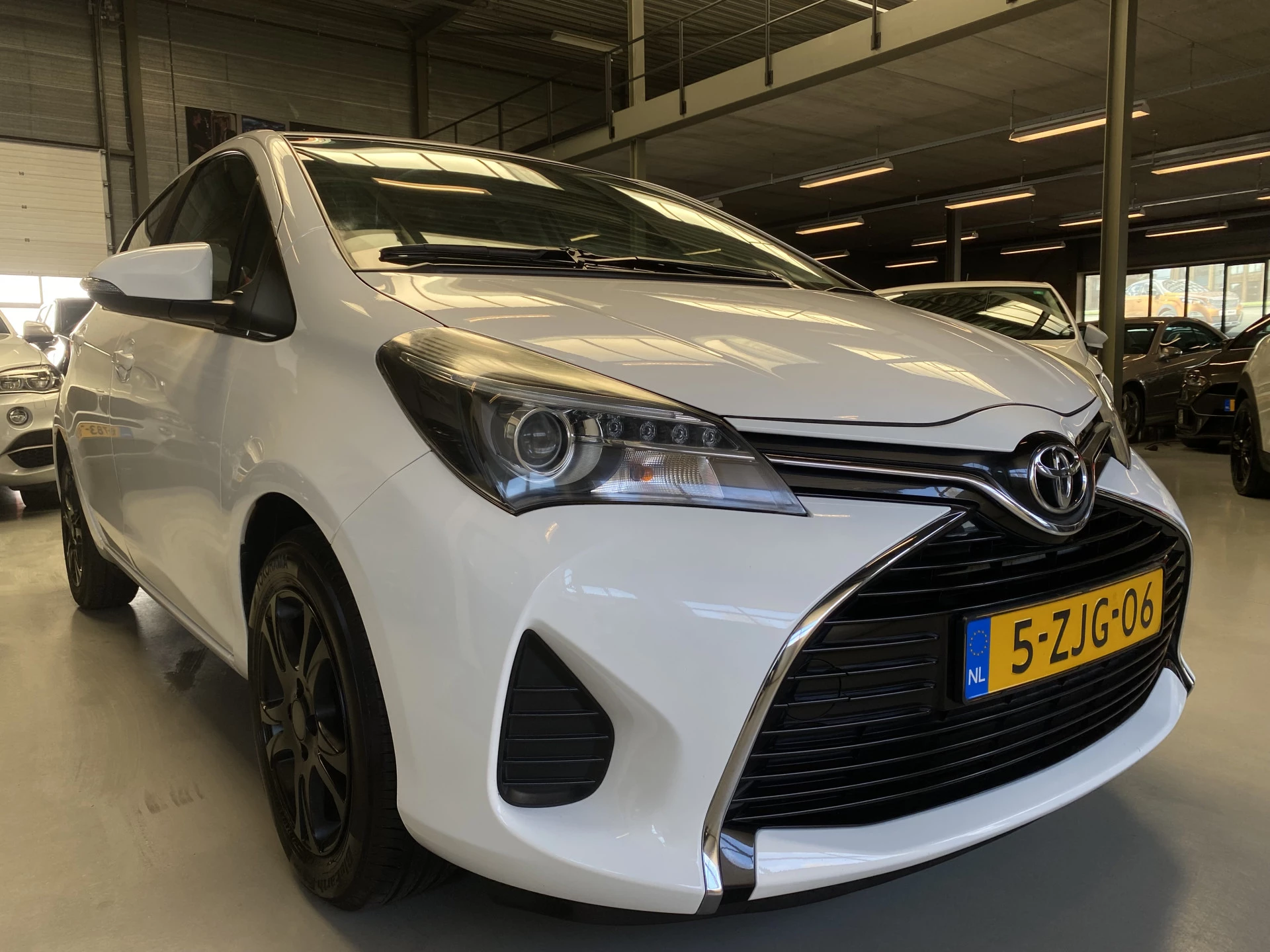 Hoofdafbeelding Toyota Yaris