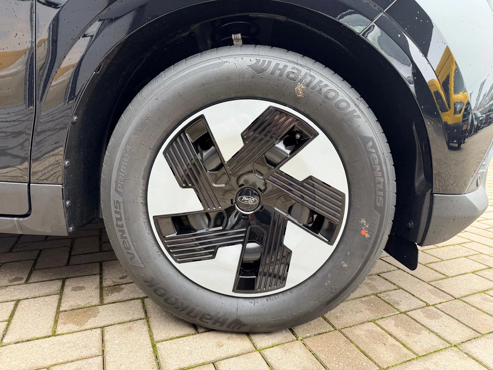 Hoofdafbeelding Ford Transit Courier