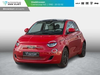 Fiat 500e La Prima 42 kWh | Clima | Cruise | Leder | 17" | Priv Glass | Winter Pack | JBL Sound | BSM | Apple Carplay