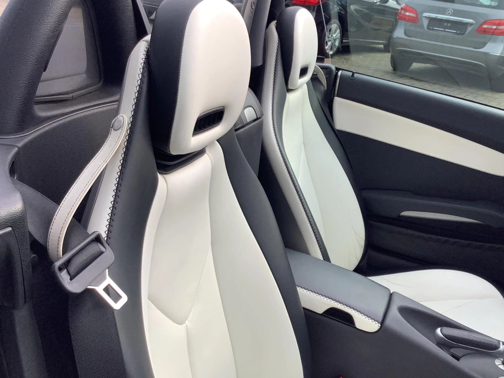 Hoofdafbeelding Mercedes-Benz SLK