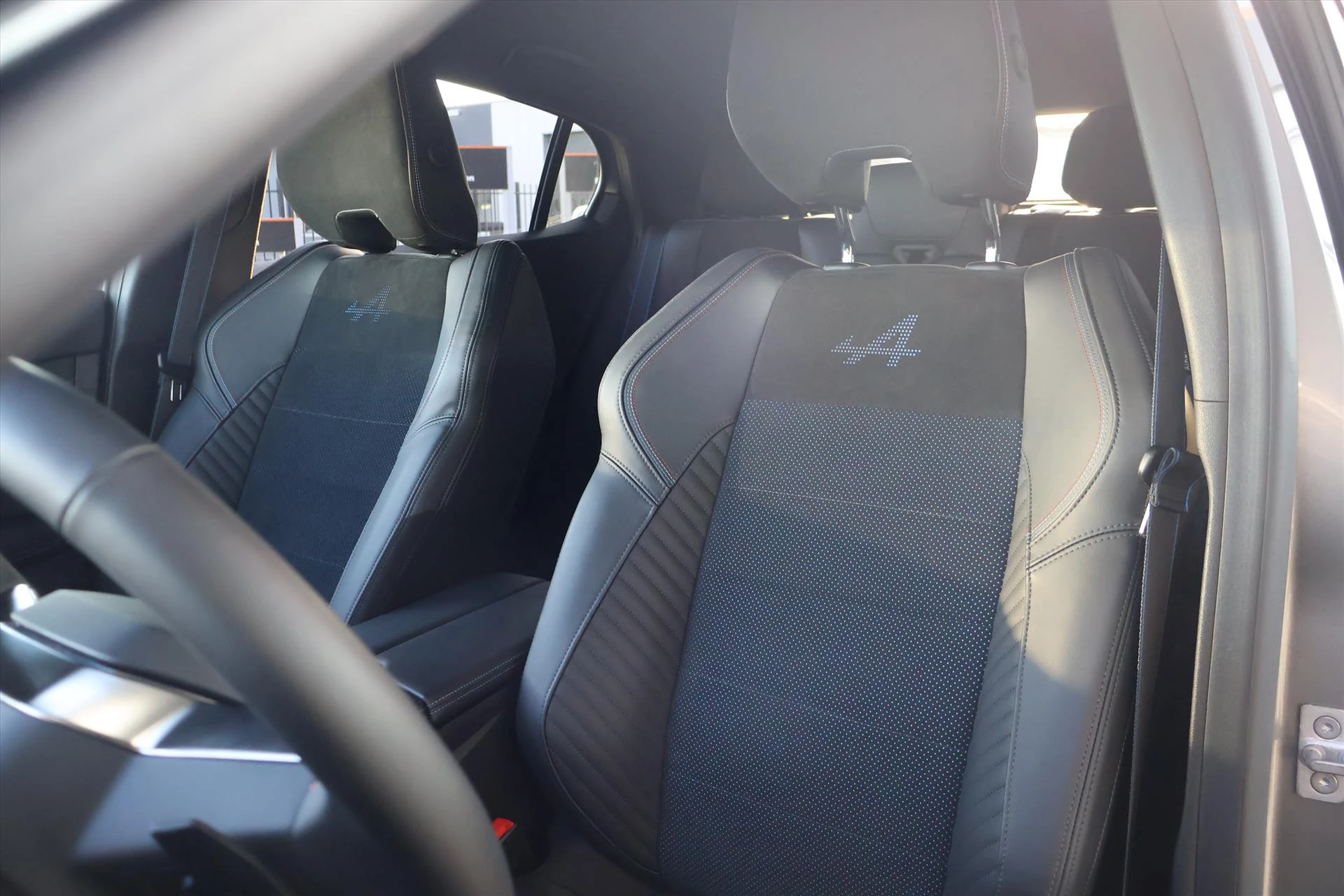 Hoofdafbeelding Renault Rafale