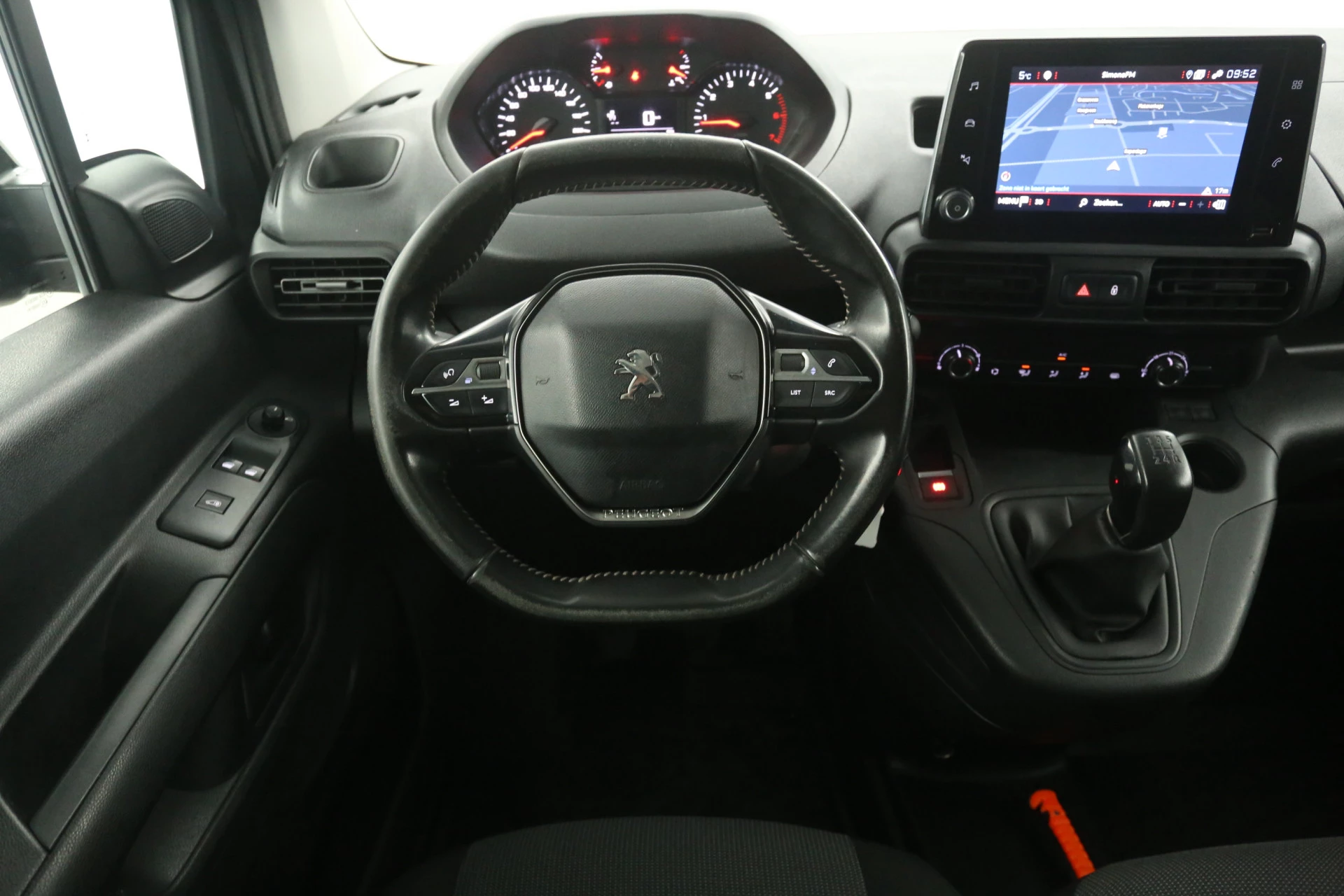 Hoofdafbeelding Peugeot Partner