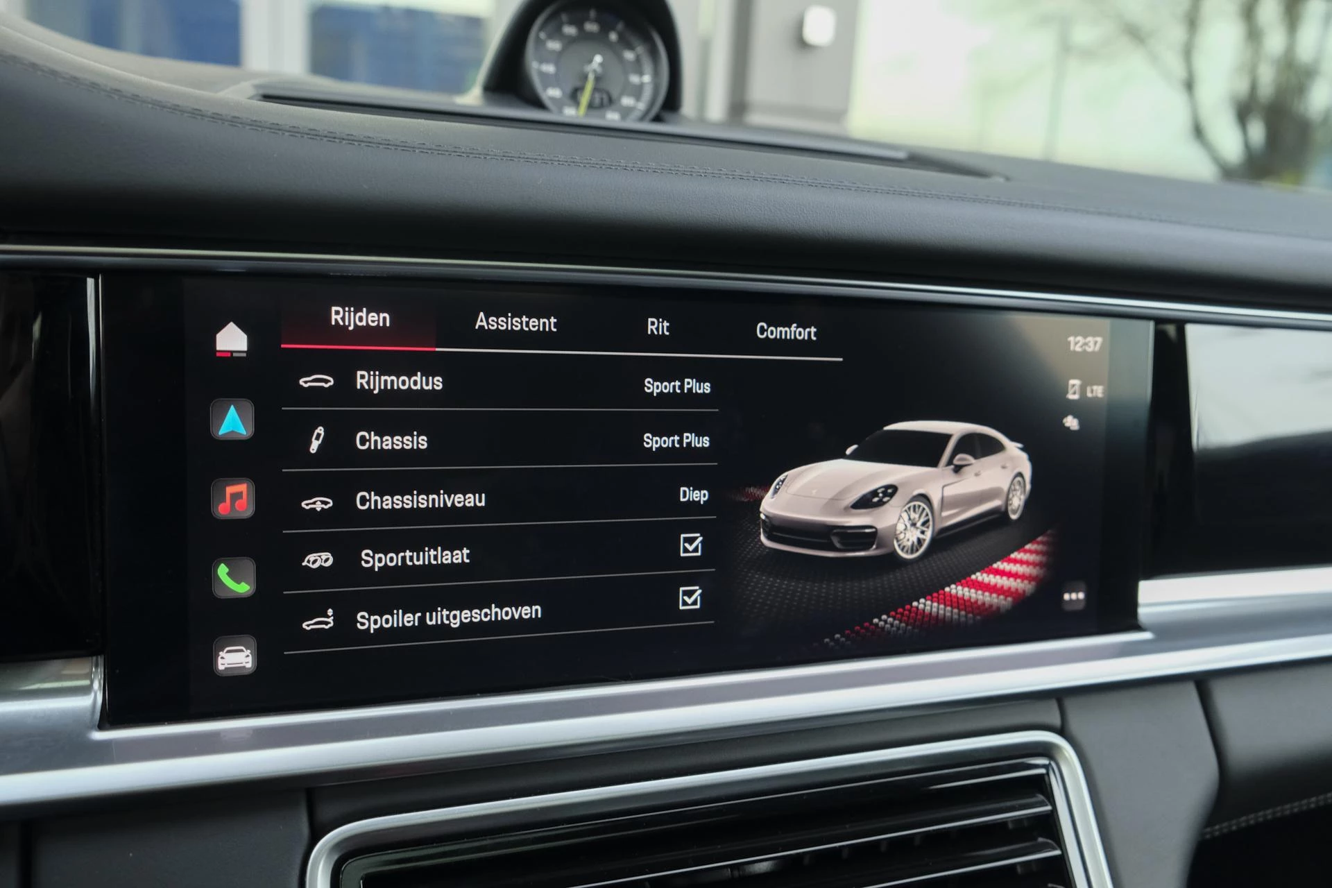 Hoofdafbeelding Porsche Panamera