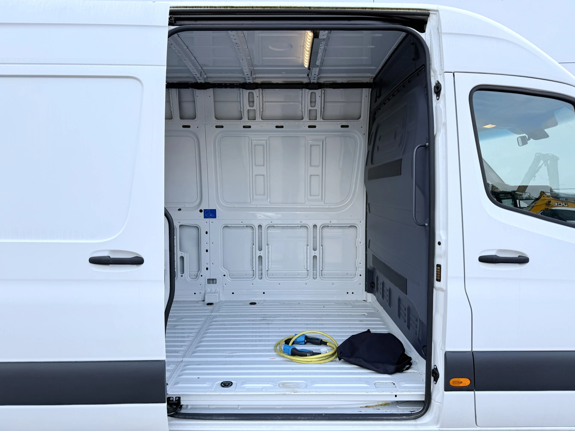 Hoofdafbeelding Mercedes-Benz eSprinter