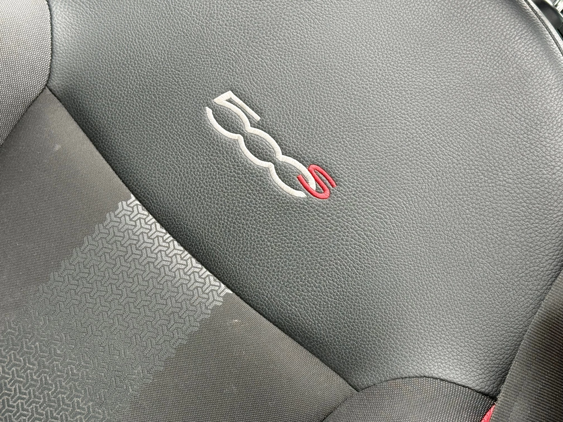 Hoofdafbeelding Fiat 500C