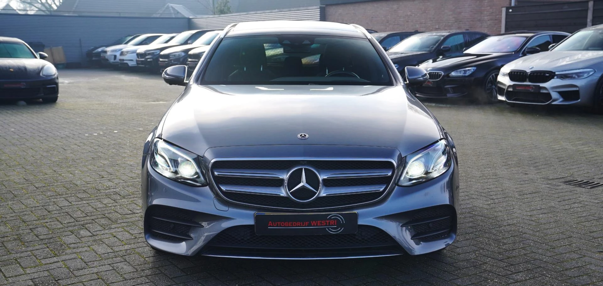 Hoofdafbeelding Mercedes-Benz E-Klasse