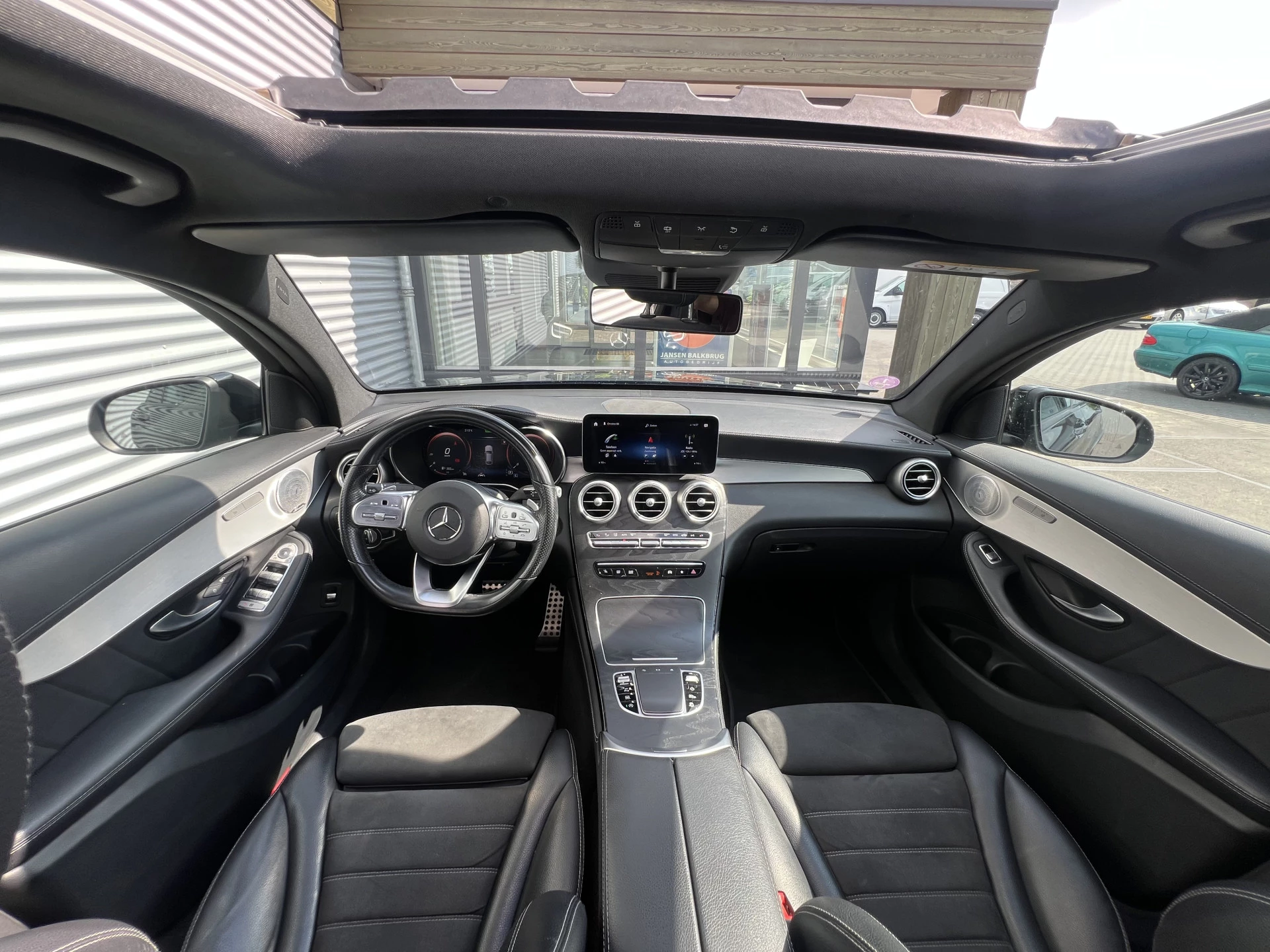 Hoofdafbeelding Mercedes-Benz GLC