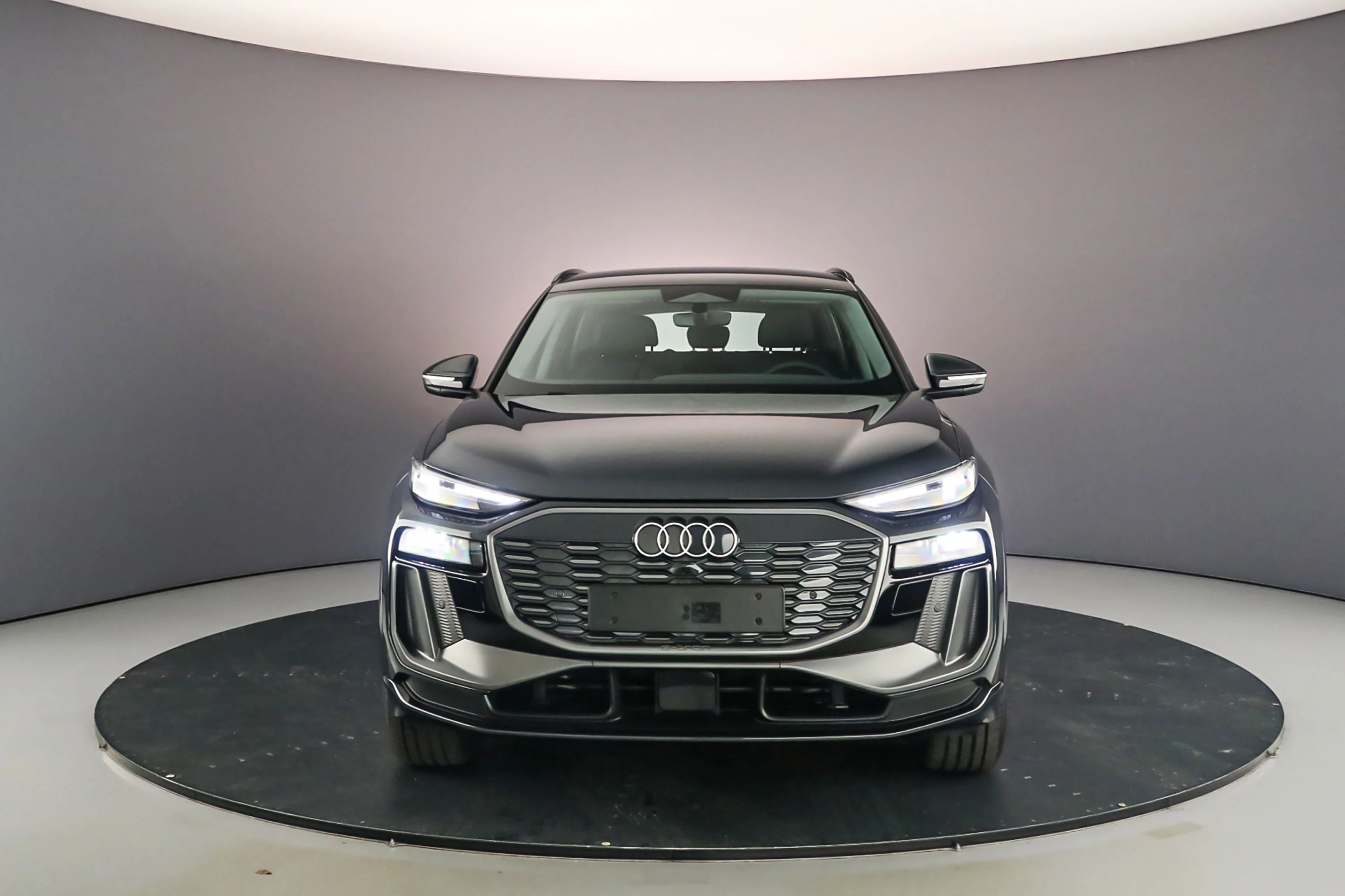 Hoofdafbeelding Audi Q6 e-tron