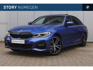 BMW 3 Serie 330e M Sport Automaat / Schuif-kanteldak / Laserlight / Comfort Access / Sportstoelen /  Head-Up / Active Cruise Control / Parking Assistant Plus