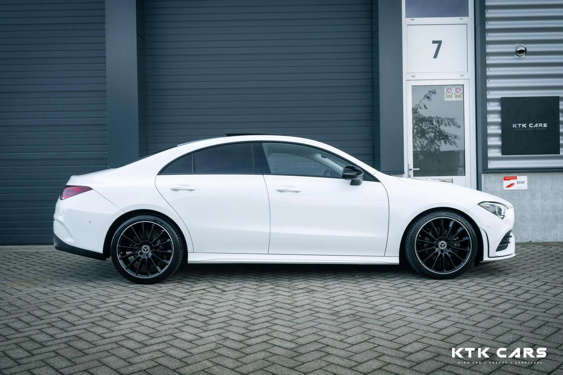 Hoofdafbeelding Mercedes-Benz CLA