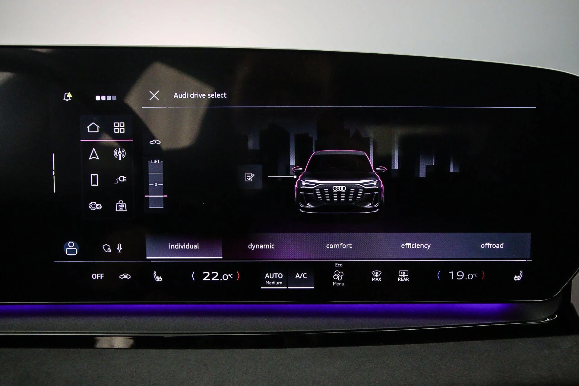 Hoofdafbeelding Audi Q6 e-tron