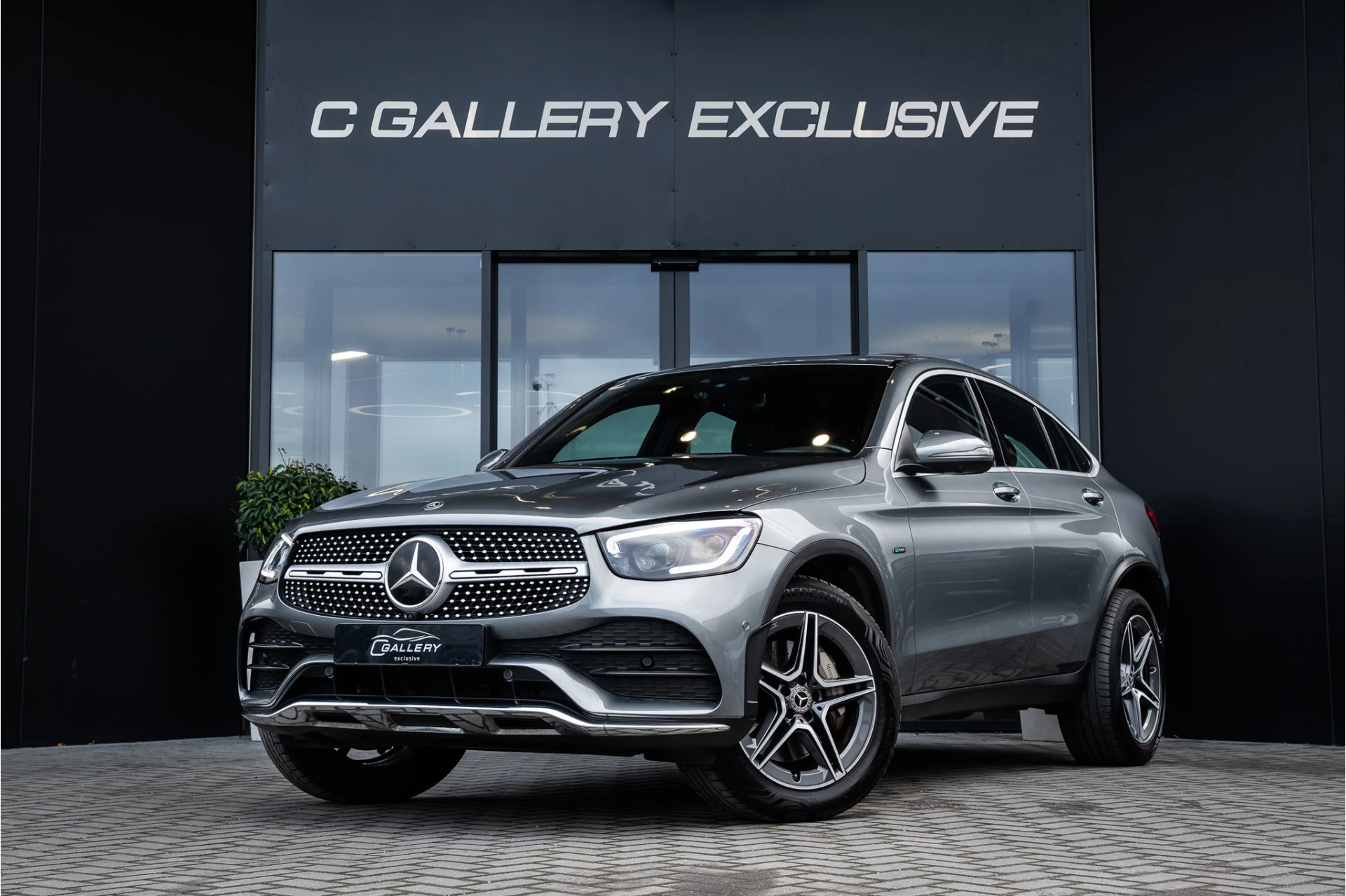 Hoofdafbeelding Mercedes-Benz GLC
