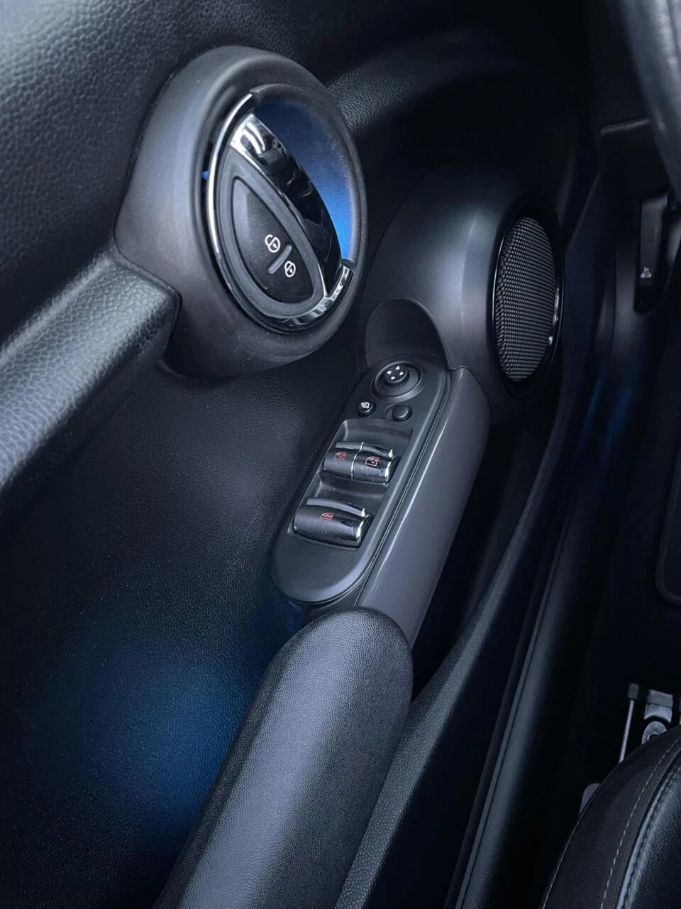 Hoofdafbeelding MINI Cooper Cabrio