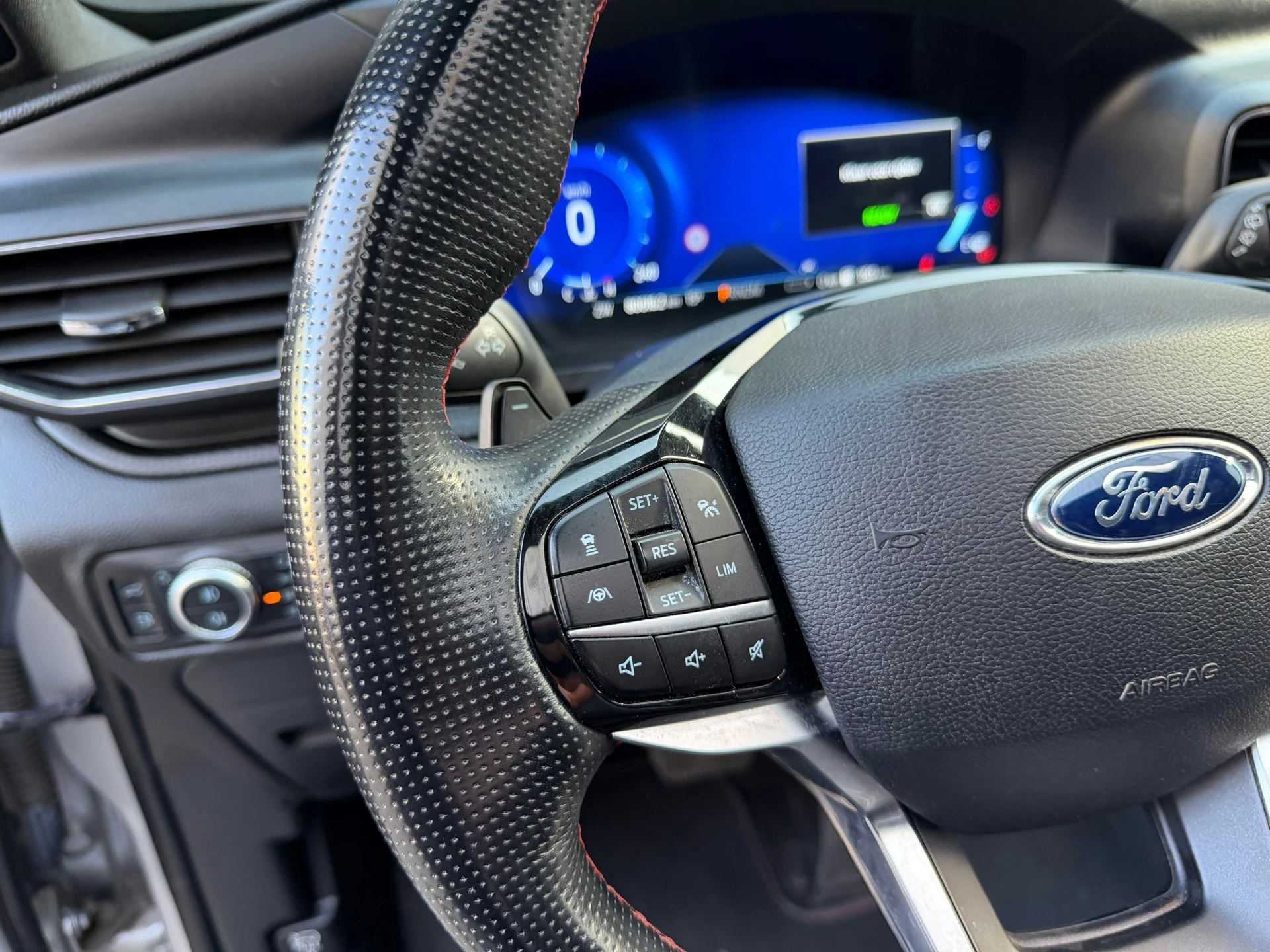 Hoofdafbeelding Ford Explorer
